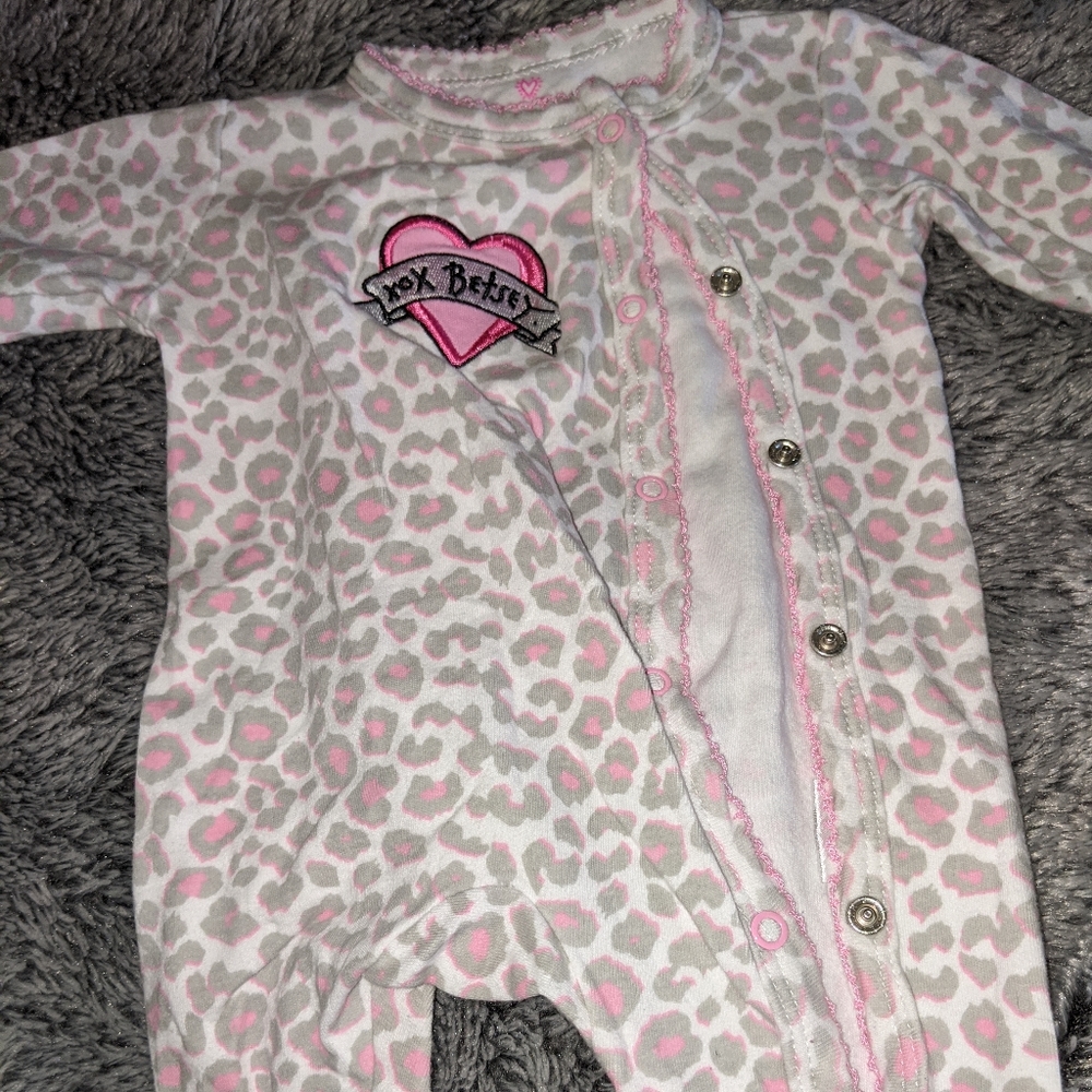 baby girl snap up footie